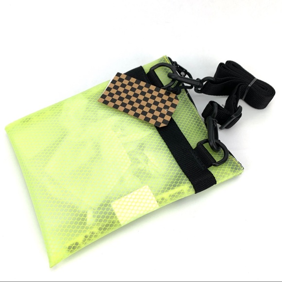 Vans Crossbody Highlighter Neon Mesh Frost Bag NWT - Picture 2 of 2